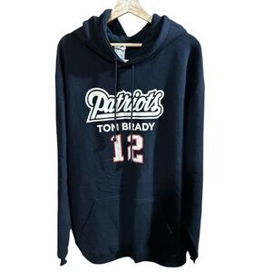 NWT - Patriots Tom Brady Sweatshirt - size XL